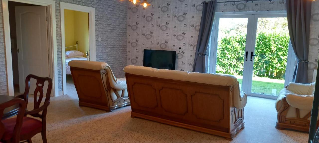 Butterflies Rest * Draperstown